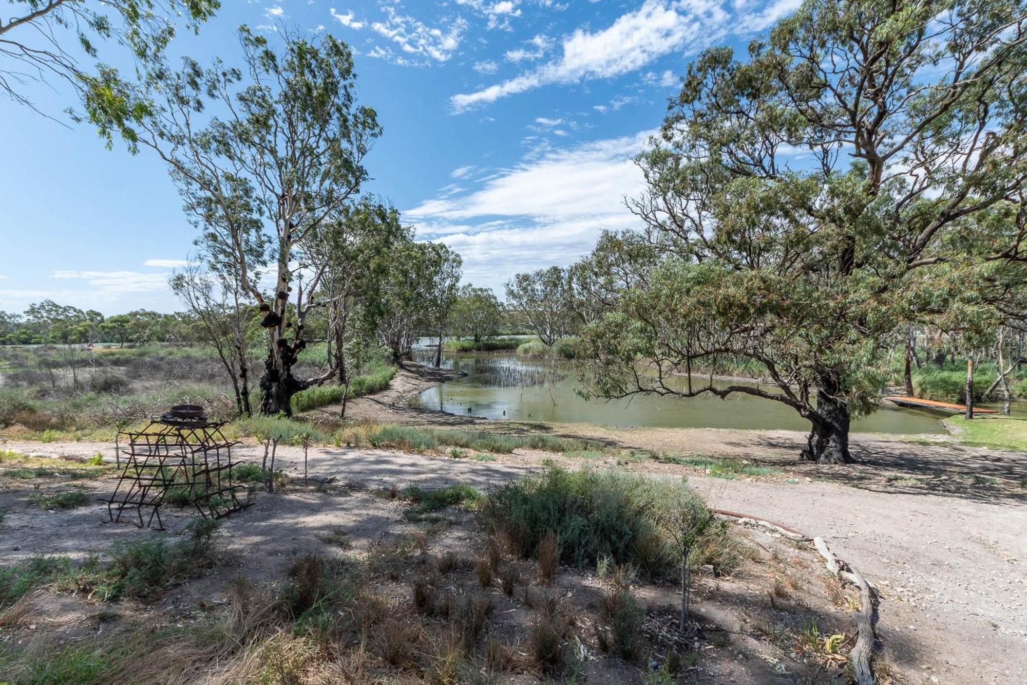 Lake Bywater Cottage Walker Flat ภายนอก รูปภาพ